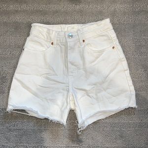 H&M White Mom Shorts